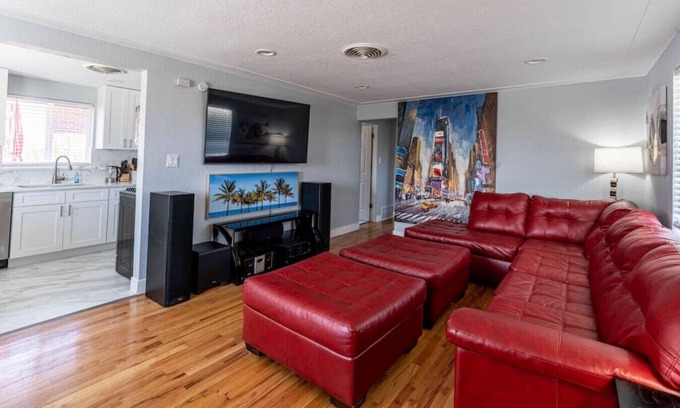 Scenic Heights Apartamento | 8675 W 63rd Pl · Hidden Gem of Arvada!
