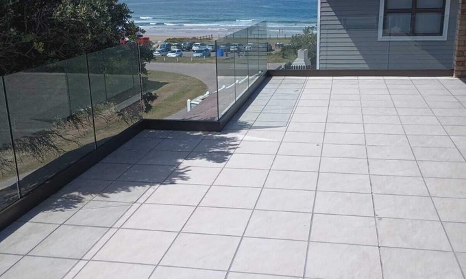 Buffalo Bay Casa | 87 Sand Street - Buffels bay