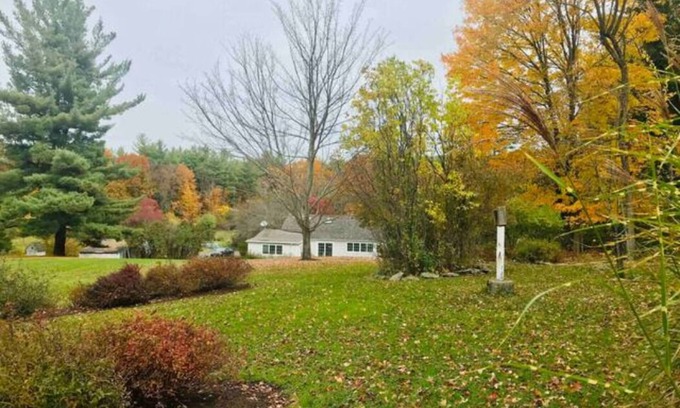 Chatham Casa | 9 acres of elegant gardens, rolling lawns, wooded paths and a private pool