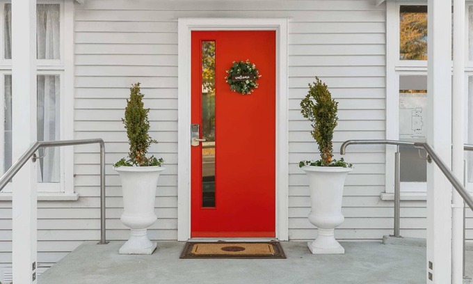 Christchurch City Centre Villa | 9-Bedroom Christchurch City Villa - Sleeps 19