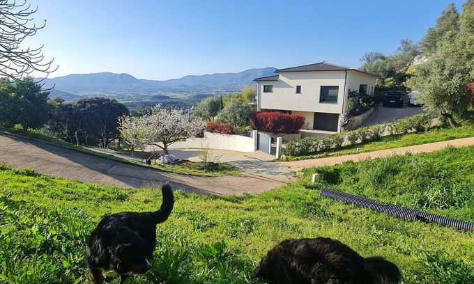 Bastelicaccia Apartamento | A 10 mn des Plages, Appartement Tout Confort Dans Villa Très Calme