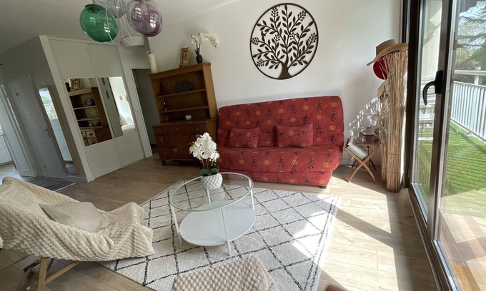 Velizy-Villacoublay Apartamento | A 6 Kilomètres du Château de Versailles et 13 Kilomètres du Golf National !