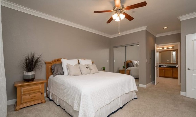 Sugar Land Condominio | Un hermoso codo en el corazón de Sugar Land (suburbio de Houston)