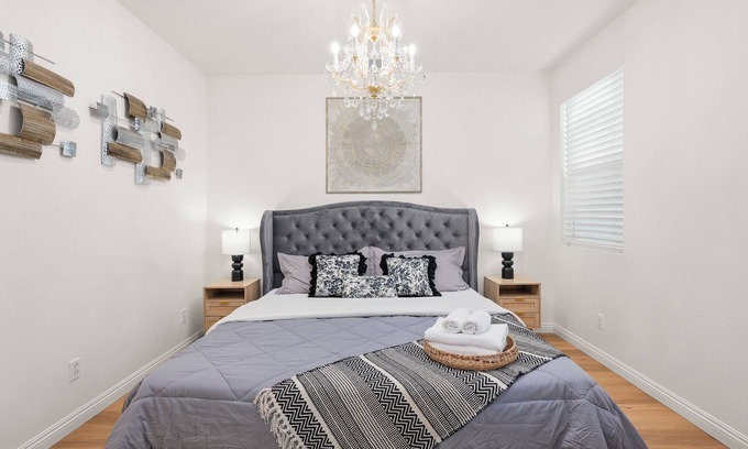 Ontario Casa | A cozy cabin (Separate entrance)