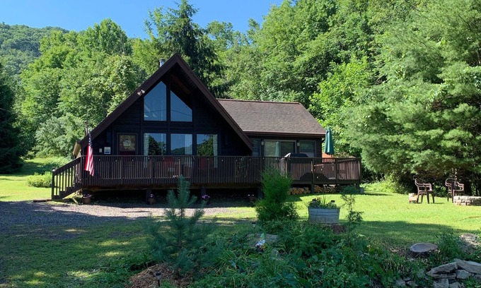 Beach Haven Cabina | A-Frame cabin off private lake in Bloomsburg, PA