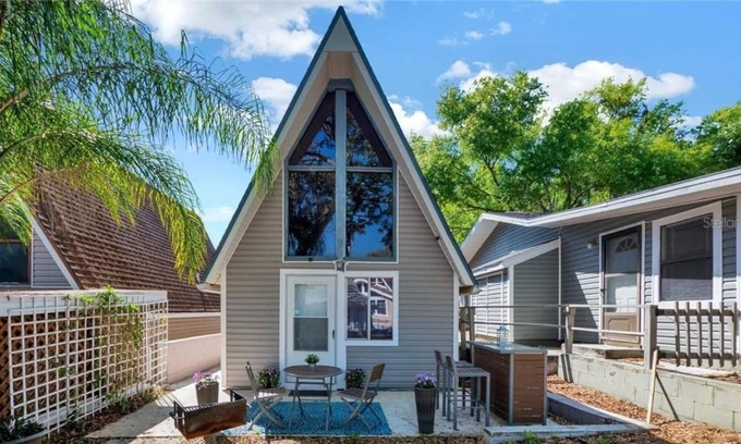 Vacation Village Casa | A-Frame Cottage w/Lake Access! Near Disney & NTC