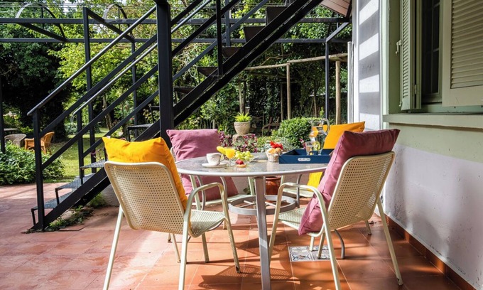 Uruñuela Casa | Un jardín entre viñedos, para 4