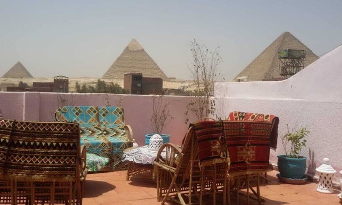 Oula Cama Y Desayuno | A guest house that sees the pyramids, 10 minutes on foot to the pyramid