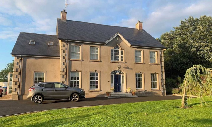 Scotch Street Casa | A haven in the Orchard County.