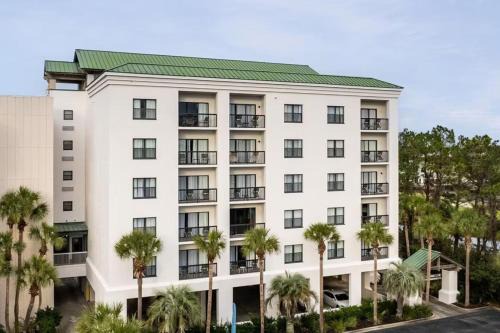 Sandestin Casa | A Luxurious Resort Surrounded By Beautiful Beaches And World-Class Golf Courses