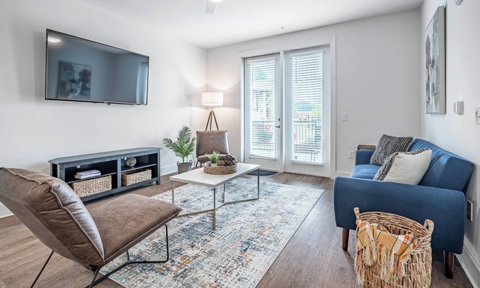 Peachtree Corners Apartamento | A Modern Stay near I-85,I-285,and I-400