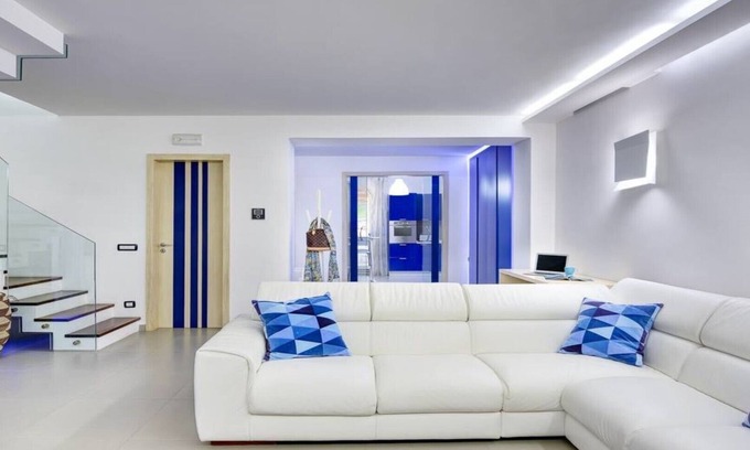 Nerano Casa | Un apartamento de 2 dormitorios recientemente renovado y elegante con una vista increíble al mar