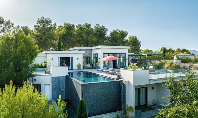 Saint-Gely-du-Fesc Villa | Lujosa Villa 2 Piscinas con Spa y vista al mar Norte de Montpellier