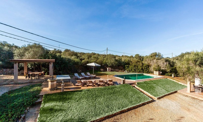 Campos Villa | Entorno idílico con piscina – Finca Es Figueral