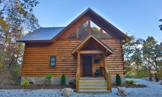 Almond Cabina | A Slipper Slope mountain cabin