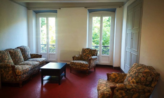 Riez Apartamento | A spacious apartment in the center of Riez