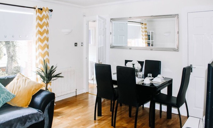 Glasgow Casa | Un apartamento de tres habitaciones, con 2 baños. Apto para un grupo de 5