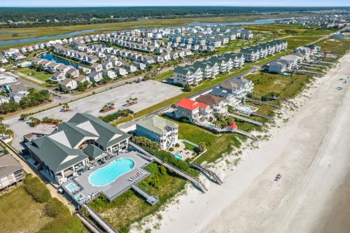 Ocean Isle Beach Casa | A Wave from it All Pool, Ocean front, great views