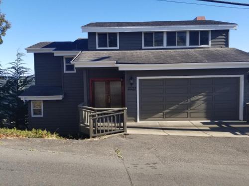 Marine Terrace Casa | A Whale Watcher