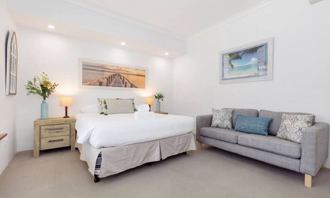 Connolly Apartamento | A3 - Modern Apt w/ Free Parking + Private Bathroom