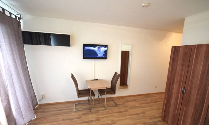 Kornwestheim Apartamento | AB Apartment 74 - In Kornwestheim