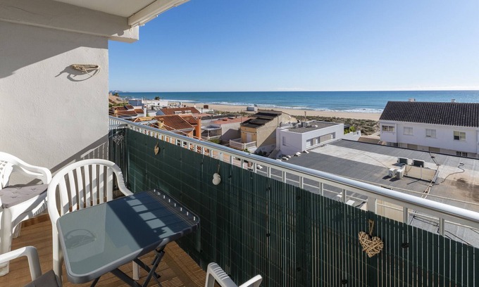 Xeraco Casa | ABACO - Apartamento con vistas al mar en Platja de Xeraco con WIFI Gratis