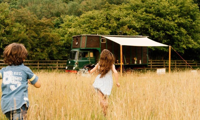 Morpeth Otro | Abbeyfield Horsebox Glamping
