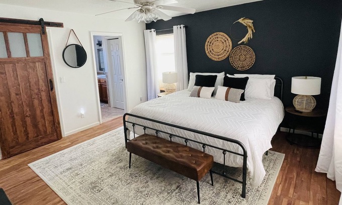 Marble Cabina | Above it All-beautiful cabin with amazing views! 10 mins from Casino