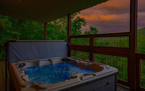 Gatlinburg Villa | Absolute Heaven
