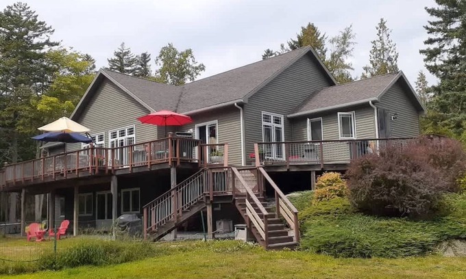Lamoine Beach Casa | Acadia Lobster Fisherman's Retreat