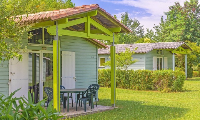 Castelmoron-sur-Lot Cabina | Cottage acogedor y encantador con terraza privada | Accès piscine, pêche + plus!