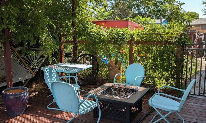 Ladera West Casa | Accommodating Casa in quiet neighborhood, close to Old Town, Zoo.