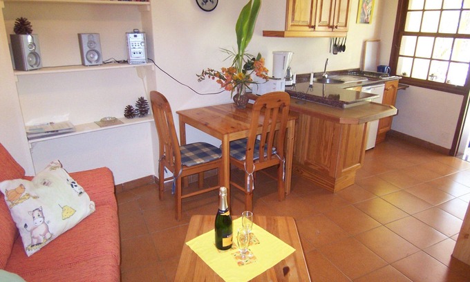 Tazacorte Apartamento | Alojamiento para 2 personas, 38 m², terraza y jardín pequeño