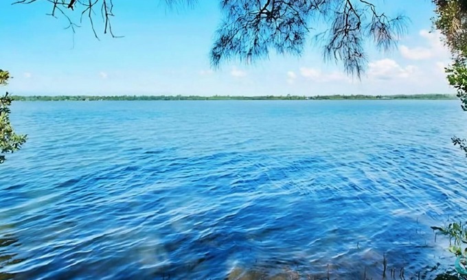 Eraring Casa | Acres on the Lake - your private retreat