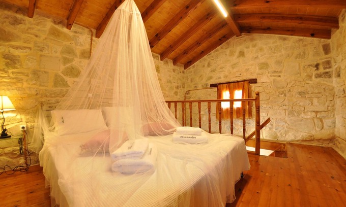 Mpogdanatika Hotel | Casita pequeña: M2 | 2-3 personas