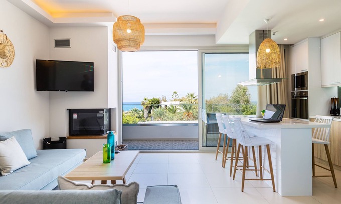 Adelianos Kampos Apartamento | Adelhome - Vista al mar y a poca distancia de la playa!