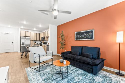 Bay Lake Apartamento | Adeline Apartments 15m to Parks, Pet Friendly, Free Parking by Heavenly Homes