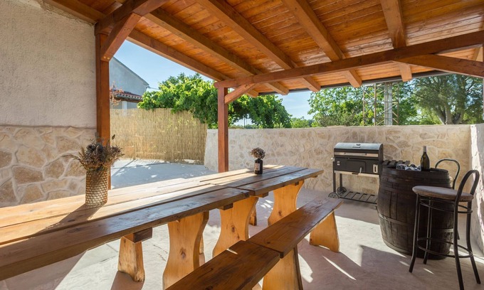 Kringa Casa | Adorable villa con piscina privada y terraza cubierta