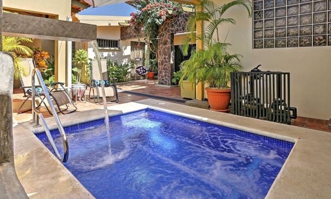 Puntarenas Villa | Villa asequible de 5 estrellas - A pasos de la playa - Desayuno incluido