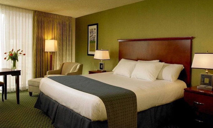 Laughlin Casa | Affordable Stay Surrounded By National Parks! Experience The Nevada Wilderness!