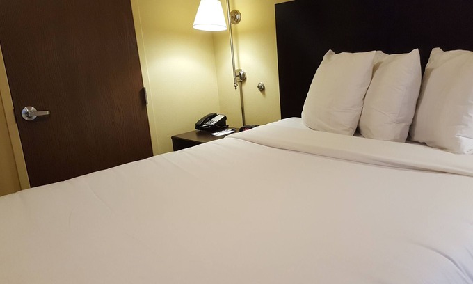 Rogers Hotel | Affordable Suites of America Rogers - Bentonville