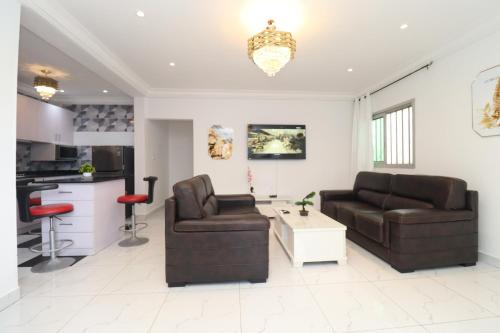 Tignere Apartamento | AfriqPnB VC Appart situé à Kribi Mboamanga avec Piscine et bord de mer