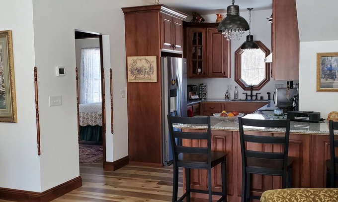 Afton Casa | Afton Carriage House on Asa Tracy's Estate