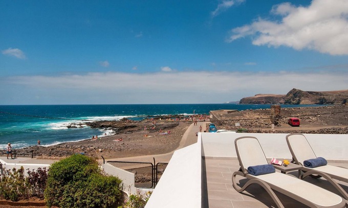 Agaete Casa | Agaete Beach House at the natural pools