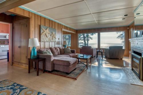 Newport Casa | Agate Beach Oceanfront Lodge