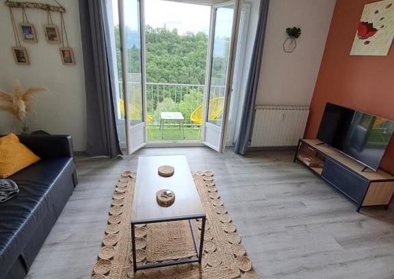 Rodez Apartamento | Agréable T2 Classé 3 étoiles, refait à neuf, dans quartier calme