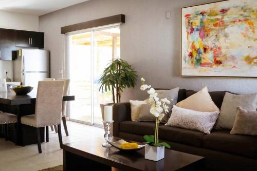 La Joya Casa | Agradable Casa Madeira Tijuana Rosarito