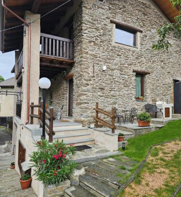 Mattie Casa | Agrihouseross