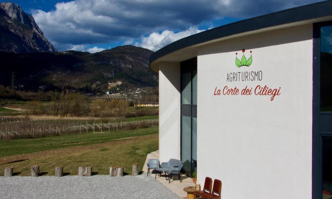 Vigolo Baselga Casa | Agritur La Corte dei Ciliegi