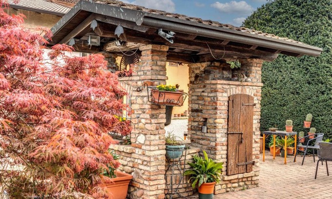 Castiglione delle Stiviere Casa | Agriturismo Pozzo Fiorito